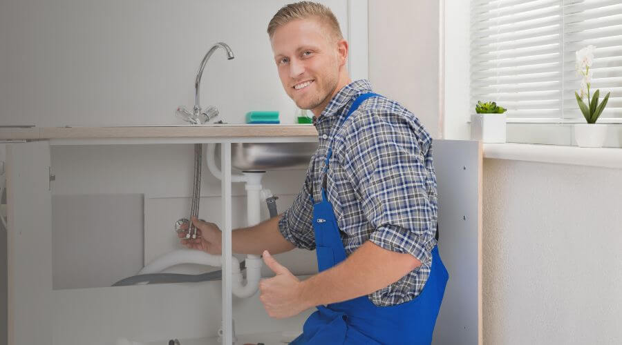 Nighttime Plumber in Busy, KY